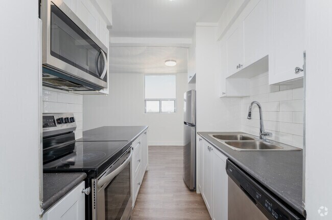 2 chambres, 1 salle de bain - 87 m² - Cuisine - 36 River Road East