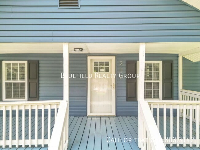 Building Photo - 212 E Bearden St
