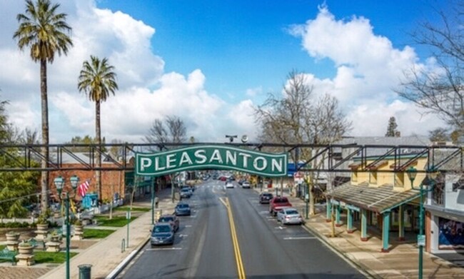 Building Photo - DOWNTOWN PLEASANTON