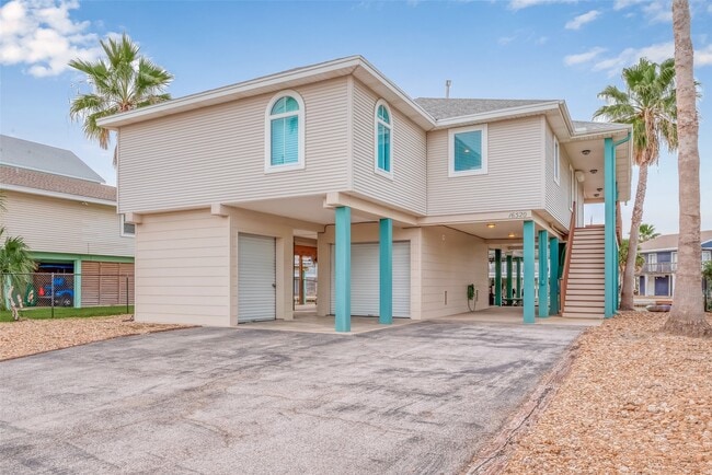 Building Photo - 16520 Barbados Way