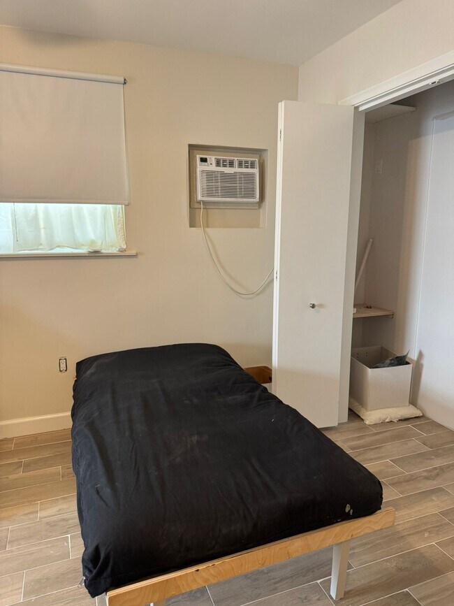 Foto del edificio - 8347 NW 25th Ct