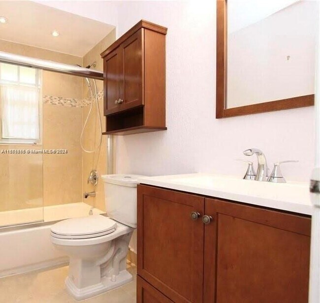 Foto del edificio - 8650 SW 109th Ave