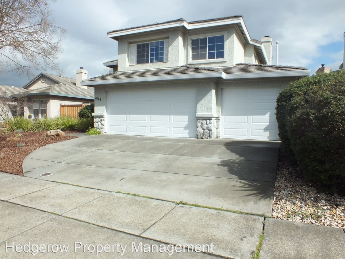 3 br, 2.5 bath House 4124 Linda Vista House for Rent in Napa, CA