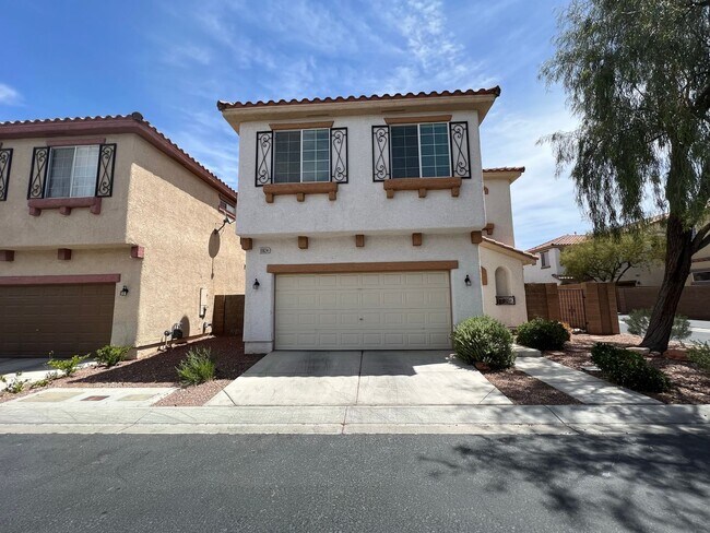 Foto del edificio - SPACIOUS, NEWER 3 BEDROOM HOME IN SOUTHWEST