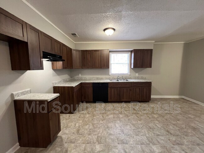 Foto del edificio - 4285 Leatherwood Ave