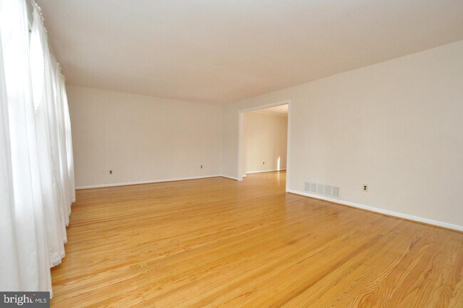Building Photo - 314 Brandywine Dr