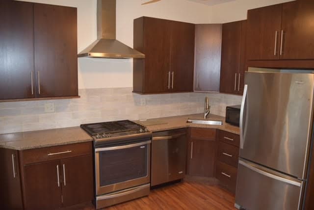 Photo - 2132 W Ohio St (Chicago, IL) Apartment