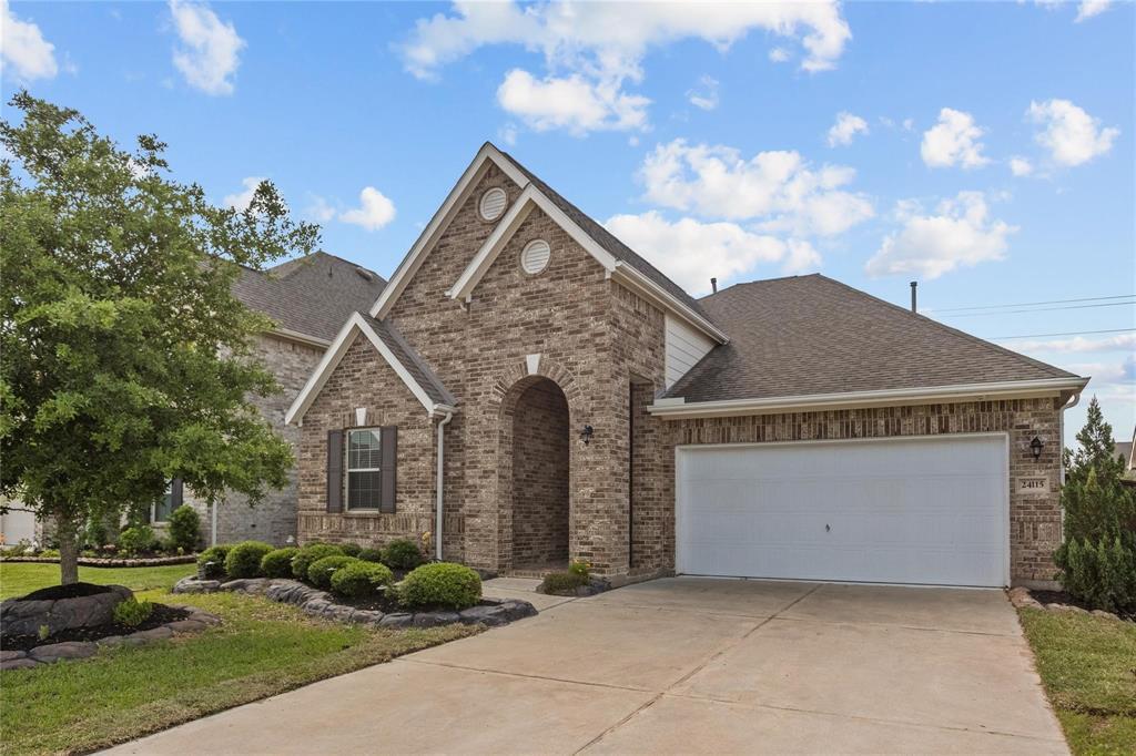 Foto principal - 24115 Golden Fallow Dr