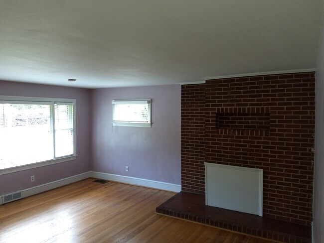 Family Room - 1426 Polo Rd