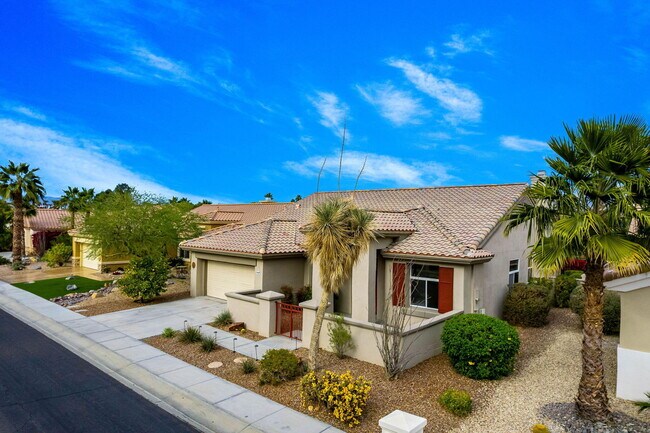 Foto del edificio - 78462 Palm Tree Ave
