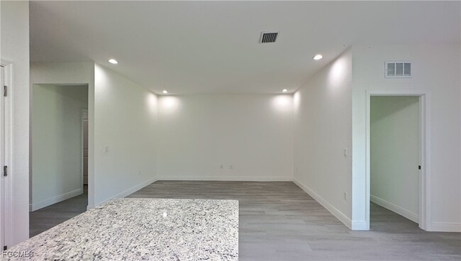 Building Photo - 3018 June Cir