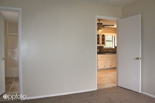 Primary Photo - 5201 Culpepper Dr