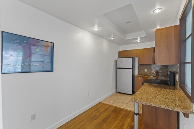 Building Photo - 223 Calabria Ave