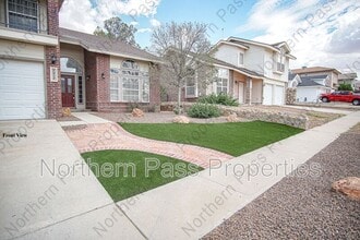 Building Photo - 7317 Luz De Lumbre Ave