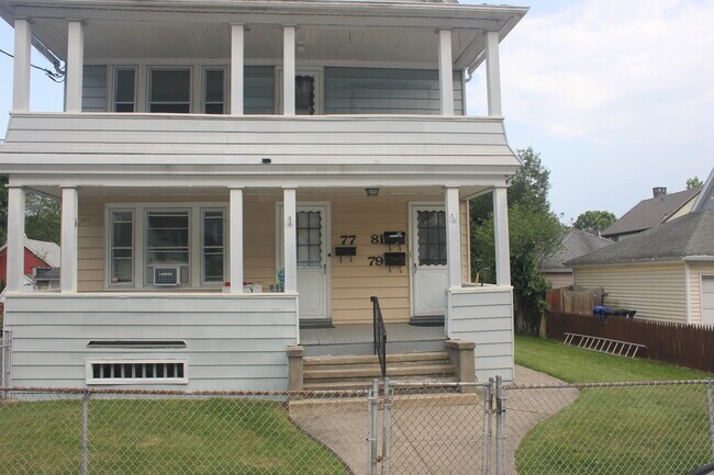 Building Photo - 81 2nd St