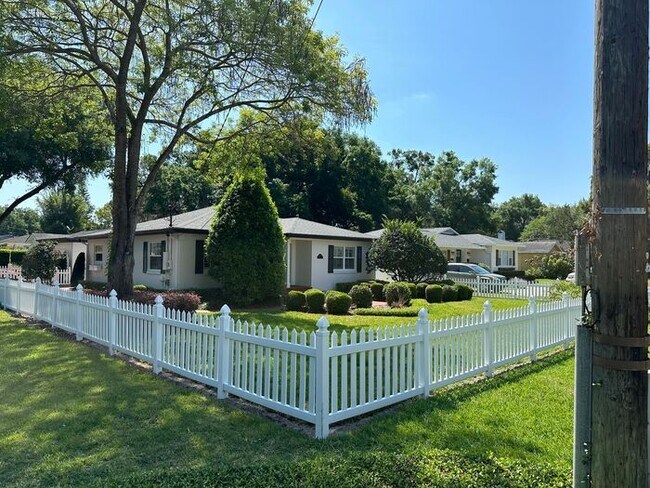 Photo - Charming 3 Bed 2 Bath home in the heart of...