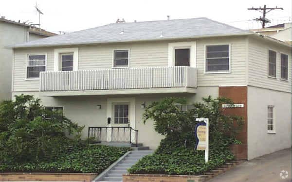 Primary Photo - 2125-2129 3/4 S Beverly Glen Blvd