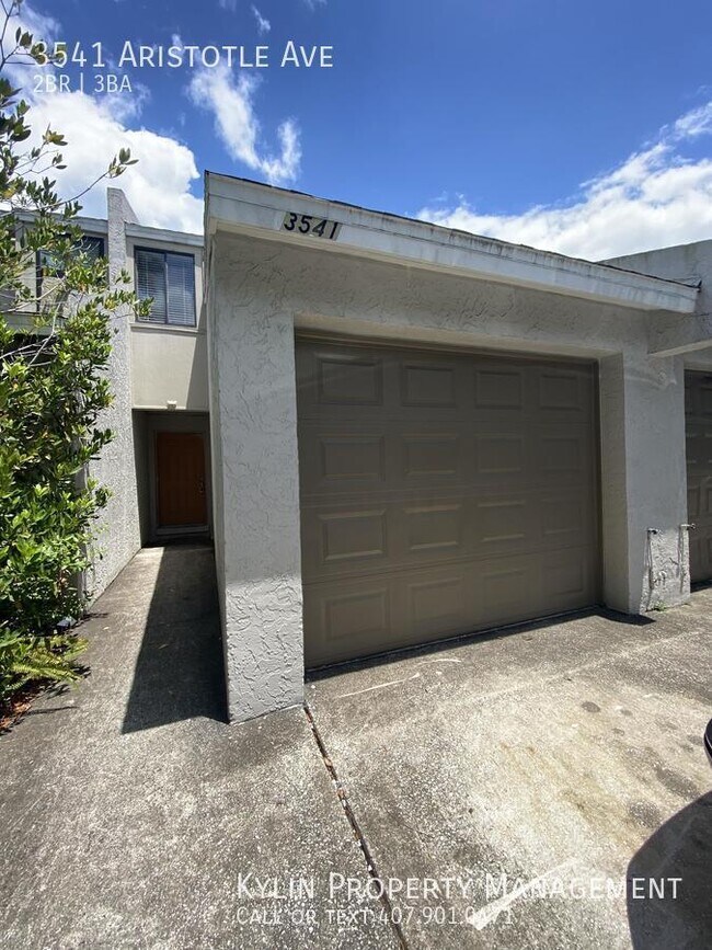 Building Photo - You can schedule a showing or apply here h...