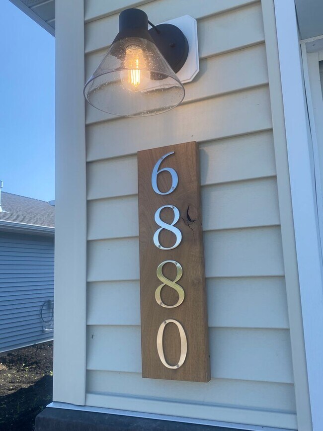 Foto del edificio - Updated 3 bed, 2 bath Horace Home!!