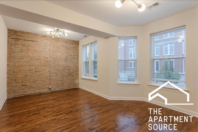 Building Photo - 1420 N Talman Ave