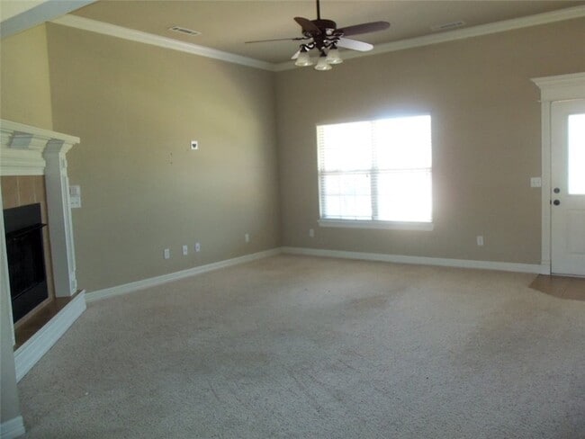 Building Photo - 436 Joy Carol Loop