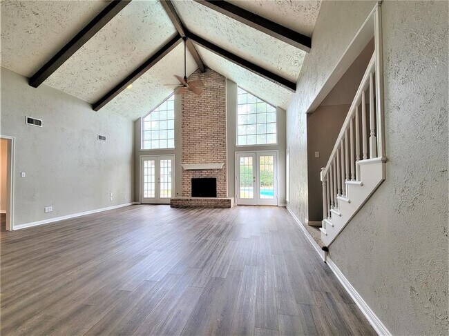 Foto del edificio - 5710 Pebble Springs Dr