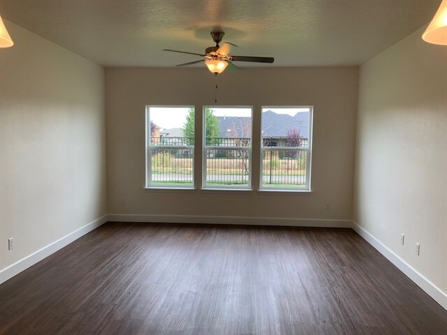 Foto del edificio - 3626 S Natural Wy