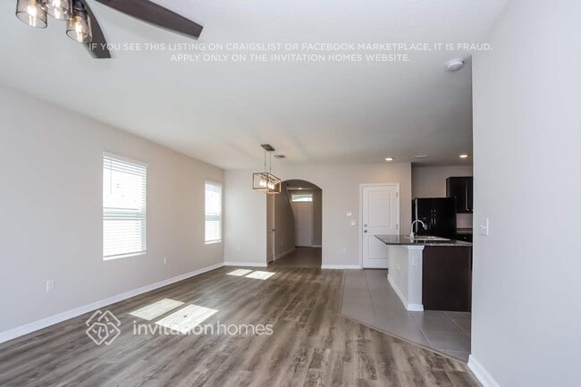 Building Photo - 4216 Willow Hammock Dr