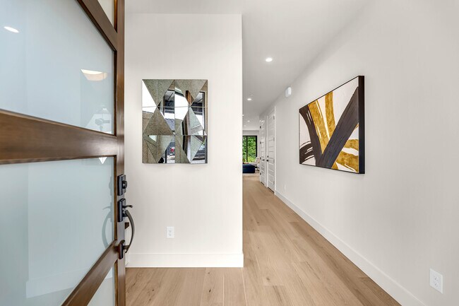 Foto del edificio - 3800 W 2nd St