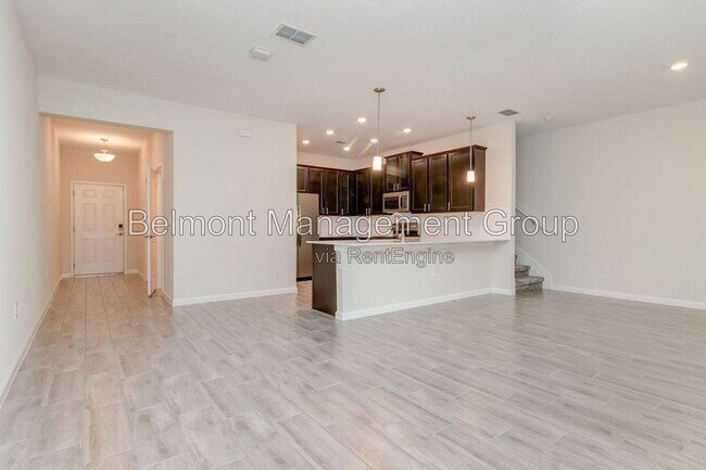 Building Photo - 9311 Tecumseh Dr