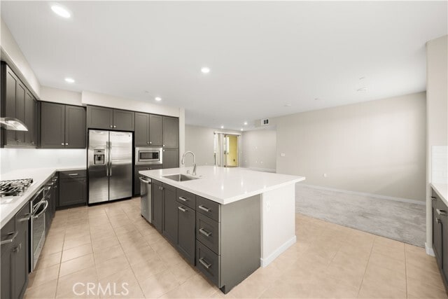 Building Photo - 160 Tribeca