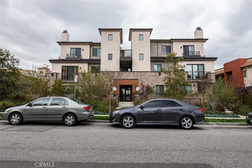 Foto principal - 330 Salem St