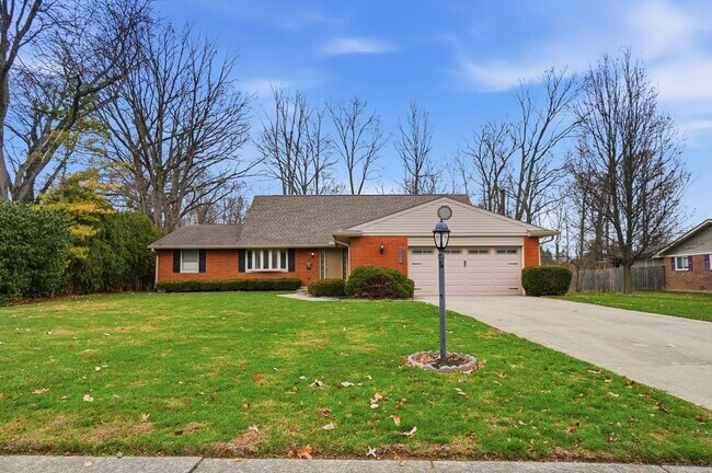 Foto del edificio - 2481 E Rahn Rd