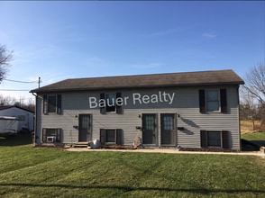 Building Photo - 38 S Kniffin St