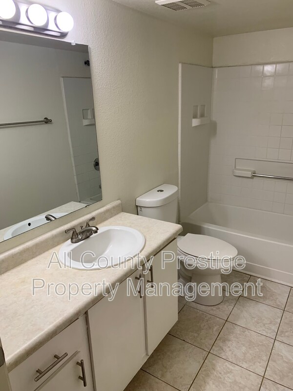 Photo - 16033 N 25th St Apartment