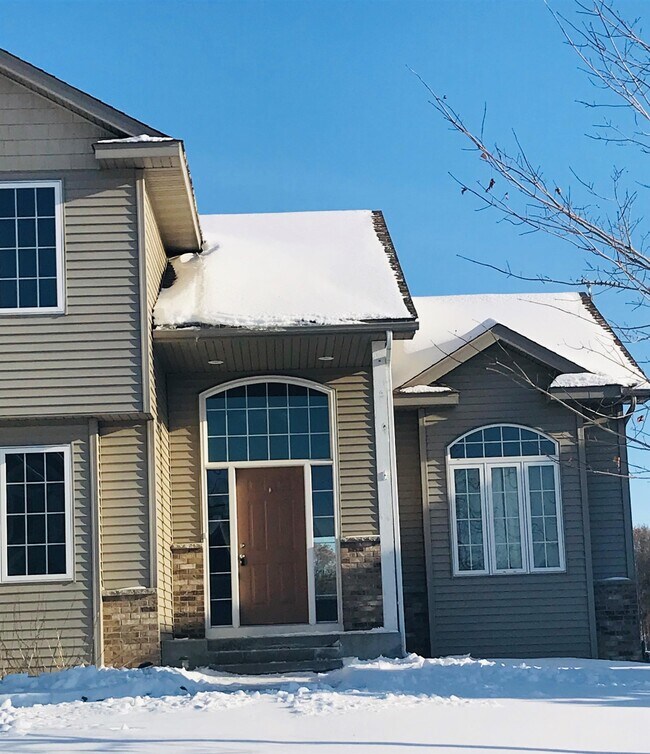 2210 Longhorn Ln, Buffalo, MN 55313 House Rental in Buffalo, MN