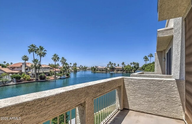 Building Photo - 1442 W Coral Reef Dr