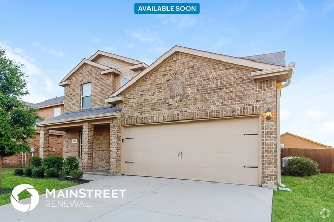 Building Photo - 1213 Basswood Ln
