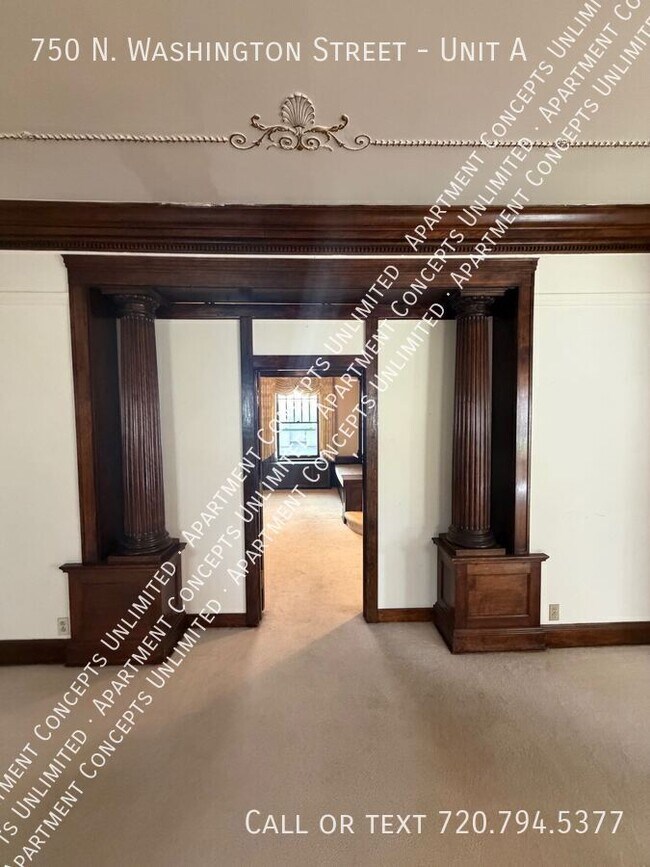 Foto del edificio - 750 N Washington St