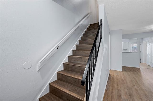 Building Photo - 2810 Wimbledon Ct