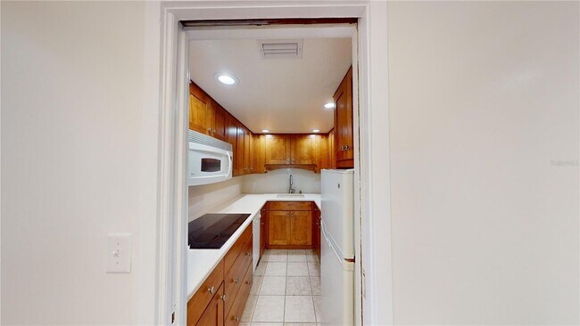 Foto del edificio - 4015 Bayshore Blvd