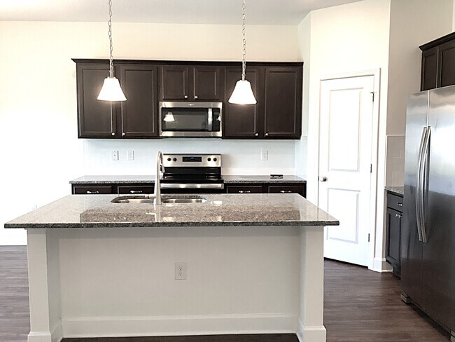 Building Photo - 4540 Reisswood Loop