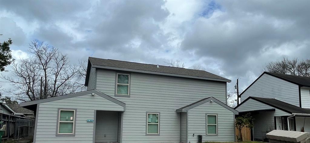 Foto principal - 3831 Cosby St