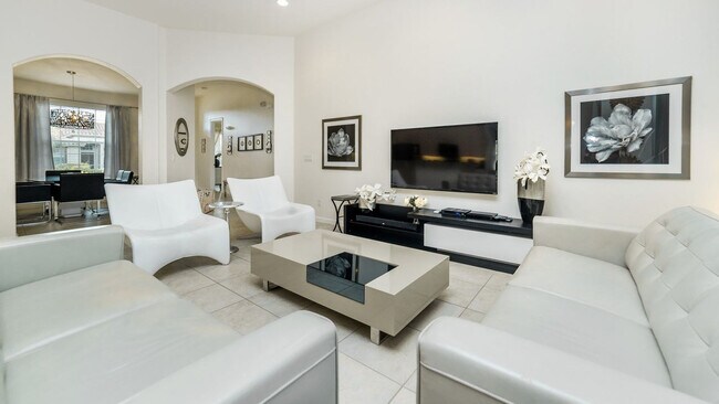 Foto del edificio - 4079 Oak Tree Dr