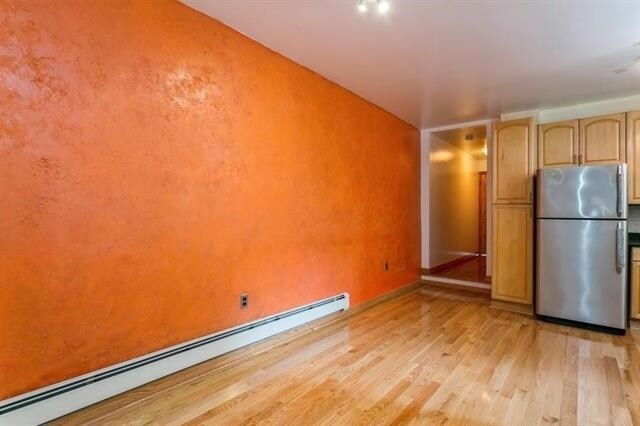 Foto del edificio - 320 6th St