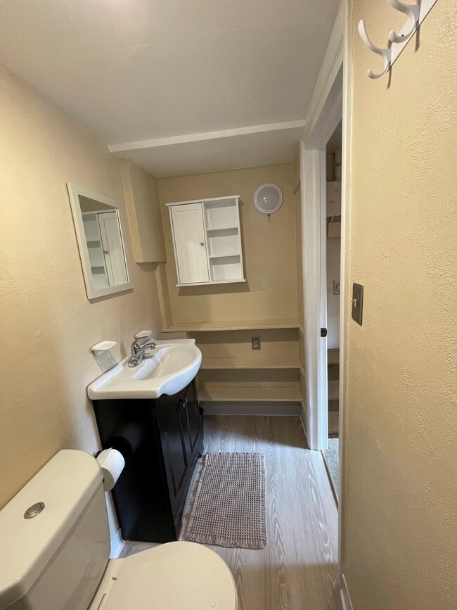 Bathroom - 455 Arapahoe Ave