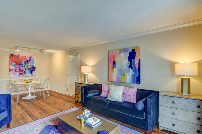 Foto del edificio - The Hamptons at Pine Bend