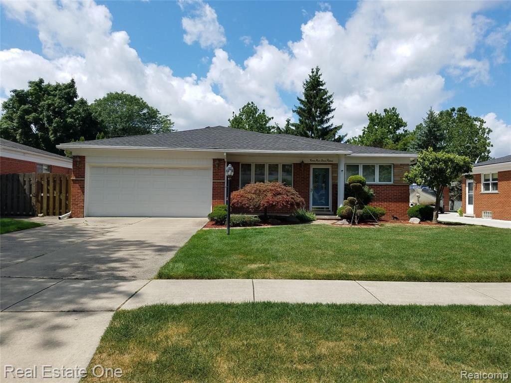 Foto principal - 29715 Bonnie Dr