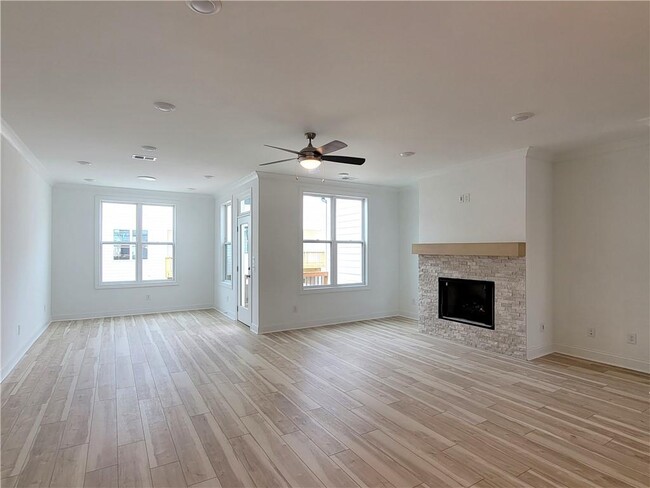 Foto del edificio - 1343 Harvest Park Ln