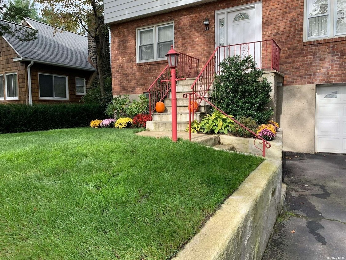 21 E Cedar St, Mount Vernon, NY 10552 House Rental in Mount Vernon